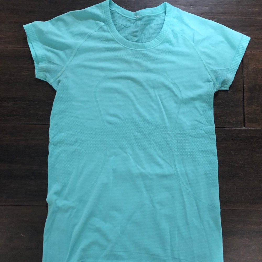 lululemon T-shirt